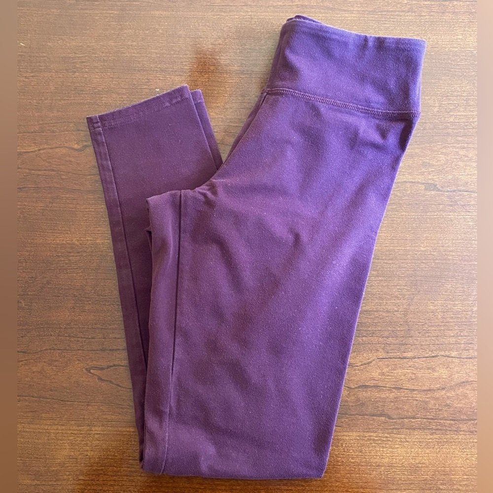 Aerie Purple/Plum Color Cotton Stretch Leggings Size Medium